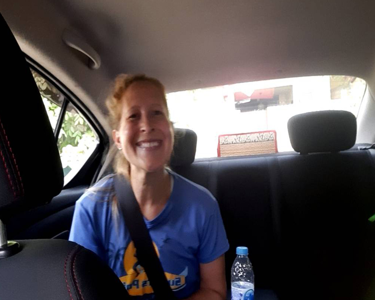 เหมารถพร้อมคนขับกำแพงเพชร