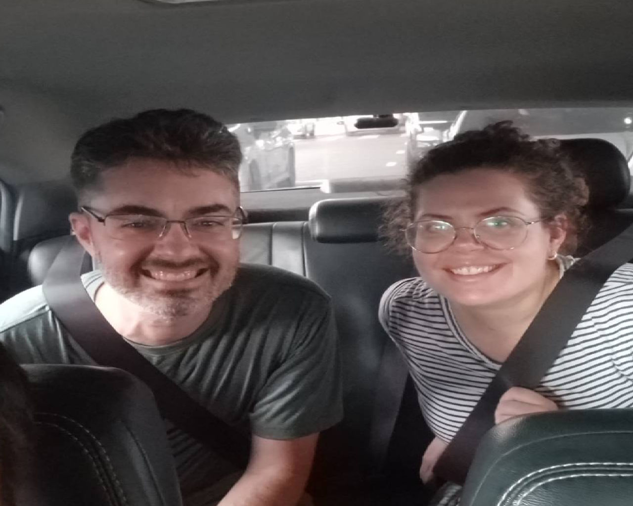 เหมารถพร้อมคนขับนครพนม